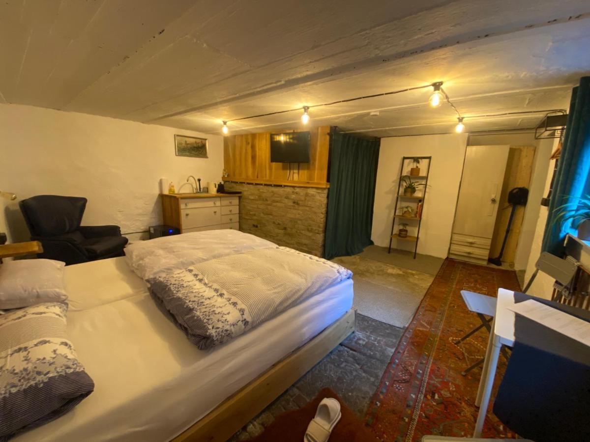 Art Boutique Budget Apartment Im Hinterhof Menden Altstadt 외부 사진