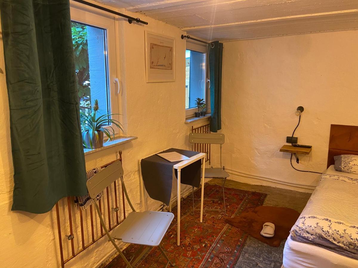 Art Boutique Budget Apartment Im Hinterhof Menden Altstadt 외부 사진